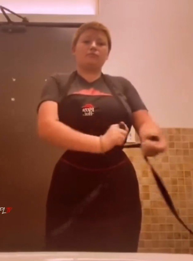 Didn't C That Coming π Busty Customer Service #MrIhtqmZ