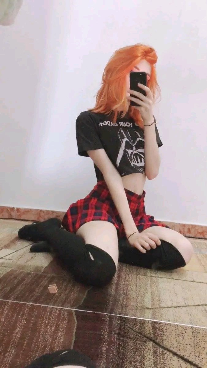 Cumtribute Danna Alquati. π»πͺ Venezolana Rumana Romanian π·π΄ #SnrvkN7W