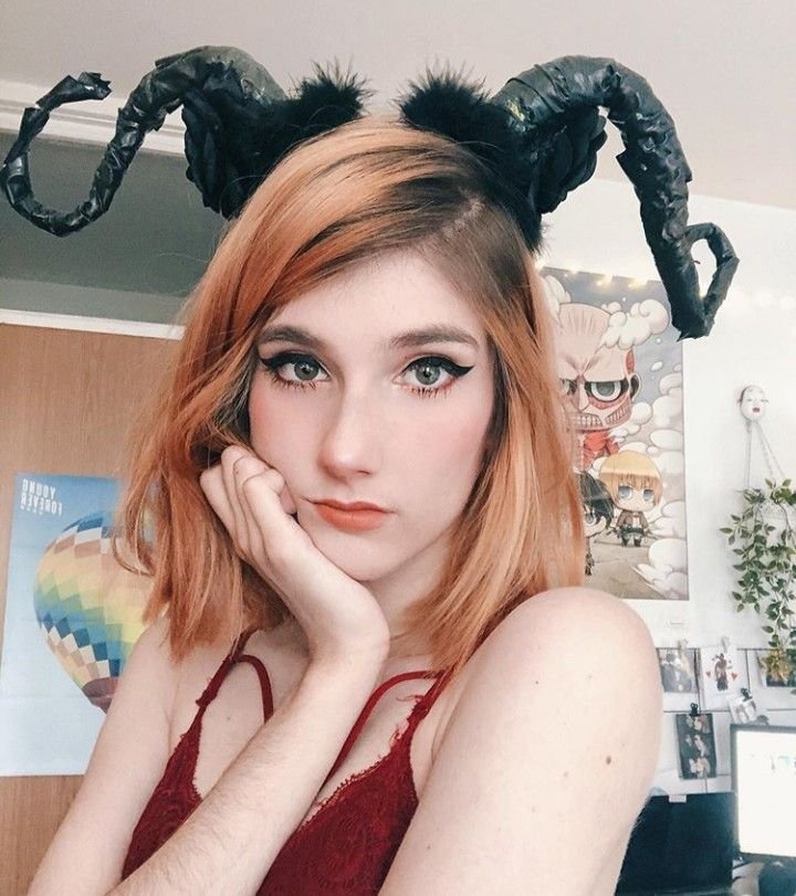 Cumtribute Danna Alquati. π»πͺ Venezolana Rumana Romanian π·π΄ #obwVhVge