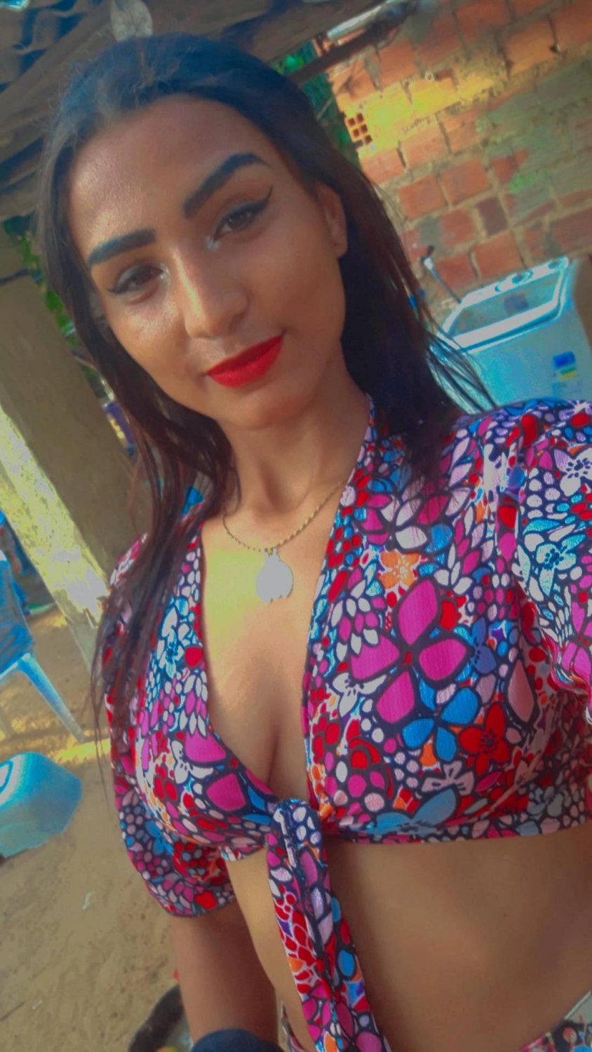 Vic Mendonça. magrinha gostosa vende conteudo #SRhnxhsQ