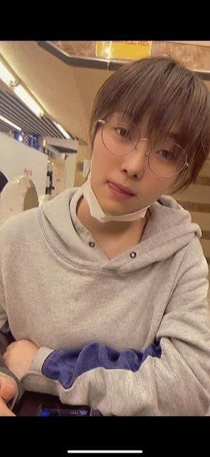 Pretty Japanese girl with glasses #B9KZ5mp8