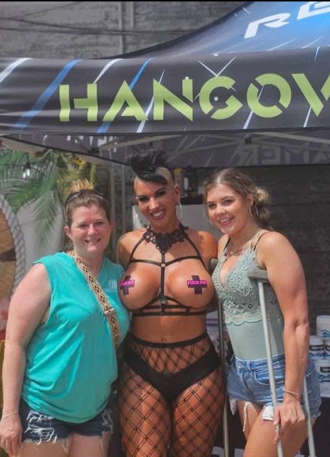 Mohawk milf #2B8q3xPh