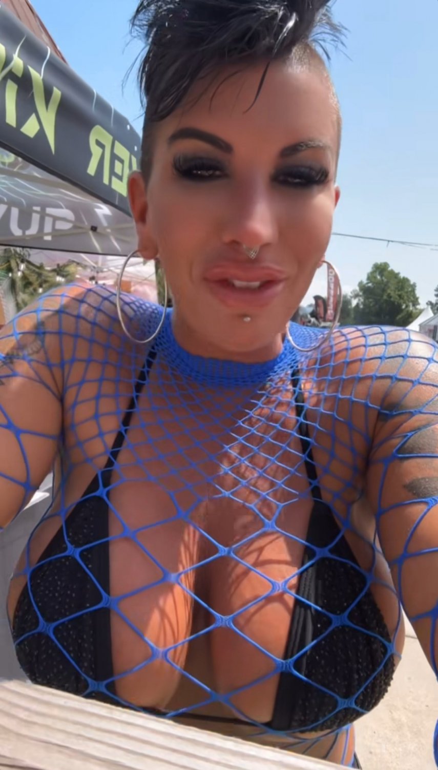 Mohawk milf #LN2OV8PI