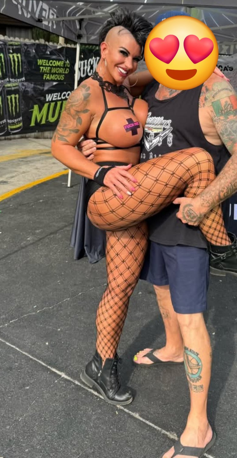 Mohawk milf #O0fGIOA6