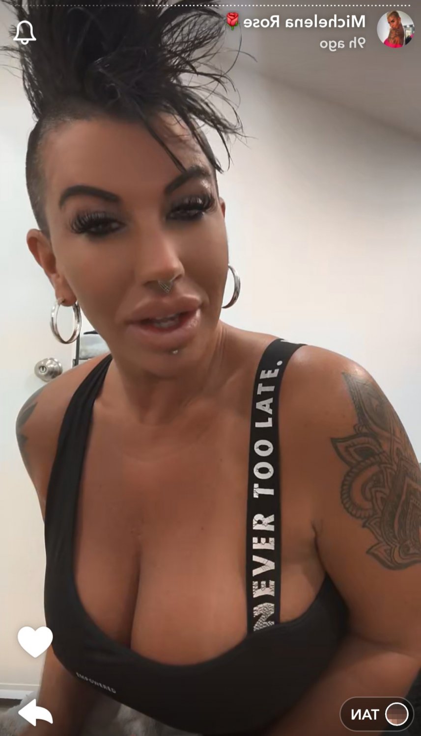 Mohawk milf #dR0g882r