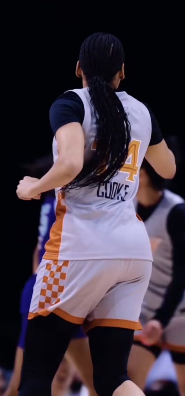 WNBA Cute Baller Hottie Zia Cooke #4tjc8O2j